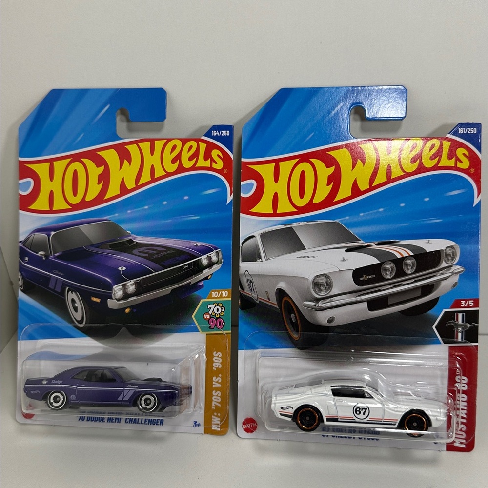 HW MUSCLE MANIA ‘70 DODGE HEMI CHALLENGER #123/250